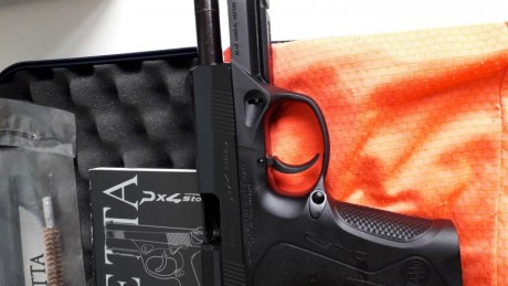 Preciosa Beretta Px4 Storm 9mm.Nueva Flamante.No ha tirado nada.Esta en Orihuela.Tlf 654311913......400 02