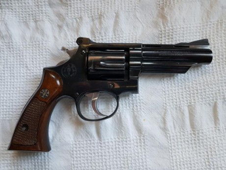REGALO Revolver Llama Comanche II Calibre .38sp. SOLO HAY QUE PAGAR PORTES.
Pocos tiros, en buenísimo 02