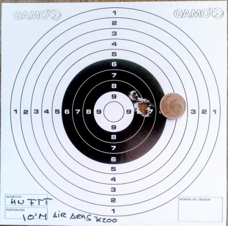 Bueno, para animar el foro un poco, propongo colgar fotos de dianas y arma usada para ello, pudiendo ser 52