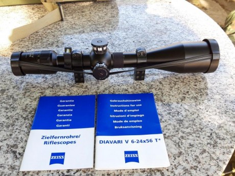 Buenos días.
Se vende este Zeiss Diavari 6-24x56T con muy poco uso.
Uno de los mejores visores que ha 00