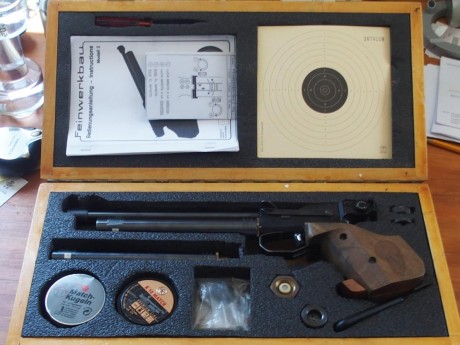 Se trata de la pistola neumática que ha mantenido el récord mundial durante 20 años 1983-2002 con una 00