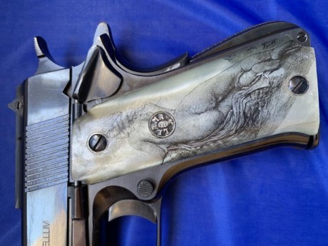 Pongo en venta una Llama XI “Especial” en 9 MM para. Es el modelo primero, antes de las modificaciones 01