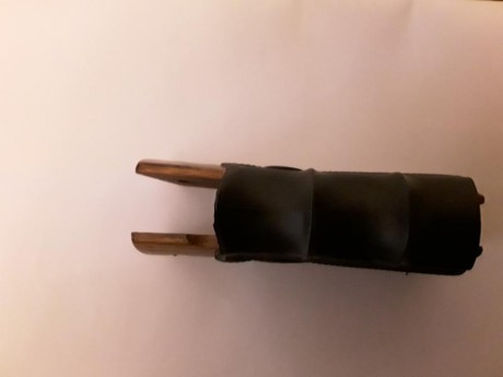  20190514_161334.jpg  20190514_161323.jpg  20190514_161309.jpg 
Cachas Pachmayr en goma y madera para 02