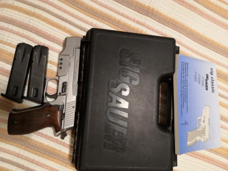 Vendo pistola sig sauer modelo p226 sport. Con compensador. 
Disparador modificado de serie. 
Cachas de 02
