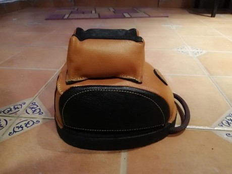 Armero grado 3 para 12 armas cortas. 550€
Visor sightron SI SIH-TAC 4-12x44 comprado en EEUU  vendido 10