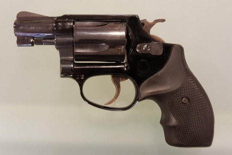 Se vende revolver Smith Wesson "Chief" modelo 37, calibre 38 Spl. 
Peso de 420 gramos, entra 00