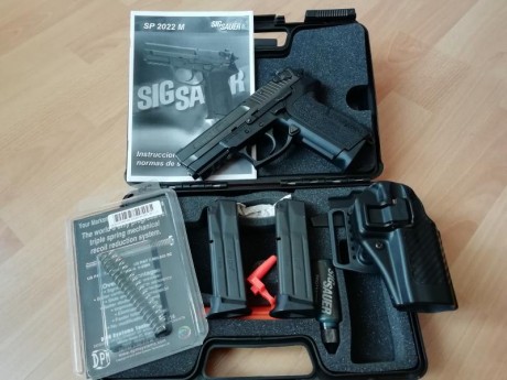 Hola vendo mi Sig sauer sp2022,guiada en F, lleva su caja con los accesorios que venían ( aceite, indicador 00
