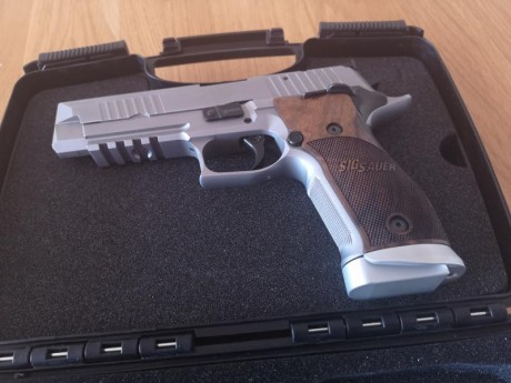  IMG_20190518_175737.jpg  IMG_20190518_175657.jpg  IMG_20190518_175737.jpg VENDO SIG SAUER X-FIVE CLASSIC 10