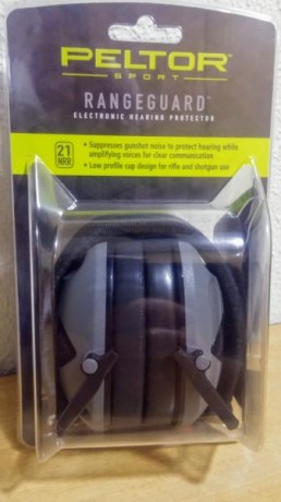 Vendo auriculares electrónicos PELTOR RANGEGUARD. 
Plegables, nuevos, sin abrir.
Precio con portes en 00
