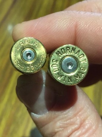 75 vainas 300 WMagnum y 39 vainas LAPUA 6 mm NORMA BR.  Los dos calibres 1 tiro , cambio por misma cantidad 01