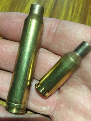 75 vainas 300 WMagnum y 39 vainas LAPUA 6 mm NORMA BR.  Los dos calibres 1 tiro , cambio por misma cantidad 00