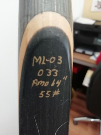 Un BEAR MONTANA de 55 libras a 28"
y un VIPER de luxe de 40 libras a 28"

260 euros los dos 12