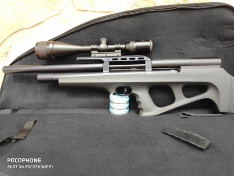 Carabina PCP FX Wildcat con culata sintética negra Bullpup y regulador de potencia  Huma incorporado. 01