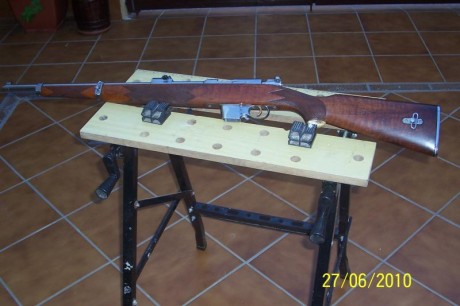 Vendo cargador para carabina Destroyer 9 largo.
Esta usado pero en buenas condiciones de chapa, sin oxido 92
