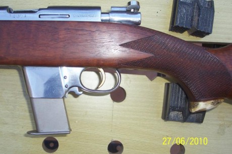 Vendo cargador para carabina Destroyer 9 largo.
Esta usado pero en buenas condiciones de chapa, sin oxido 111