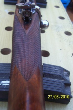 Vendo cargador para carabina Destroyer 9 largo.
Esta usado pero en buenas condiciones de chapa, sin oxido 110