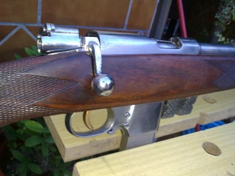Vendo cargador para carabina Destroyer 9 largo.
Esta usado pero en buenas condiciones de chapa, sin oxido 130