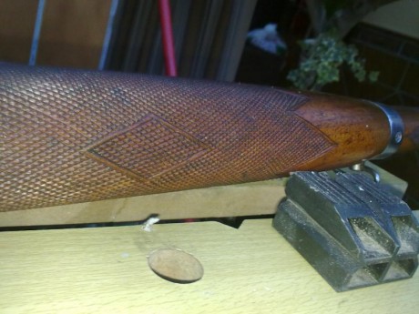 Vendo cargador para carabina Destroyer 9 largo.
Esta usado pero en buenas condiciones de chapa, sin oxido 140