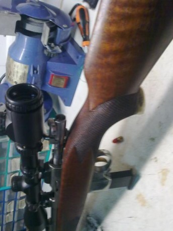 Vendo cargador para carabina Destroyer 9 largo.
Esta usado pero en buenas condiciones de chapa, sin oxido 170