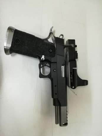 Vendo pistola Sps  de open.viene con 2 carros de 38sa y 9mm que es el que esta montado .
se nitruro entera 11