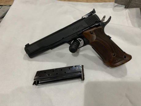 Busco pistola 9 mm parabellum para precisión, en principio la que mas me interesa es la sw 952-2 aunque 120