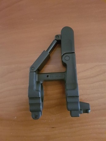 HOLA 
VENDO PUNTO ABATIBLE MARCA A.R.M.S. PARA PLATAFORMAS AR
SE PUEDE COMPROBAR CARACTERÍSTICAS Y PRECIOS 00