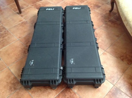 Vendo 2 maletines marca Peli, modelo 1.750 apenas utilizados.

Precio 175 € c/u o 300 € los dos.

Portes 02