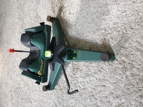 Vendo torreta en muy buen estado
Pido 60€ con el envío incluido
El precio no es negociable 
Para cualquier 02