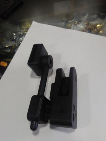 Hola 
Busco funda para sig 226 mk25 al poder ser para ipsc 
un saludo 10
