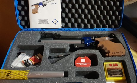 Vendo Pistola de Aire Comprimido Match Gun Hybrid, MGH1 maletín, herramientas y accesorios originales, 00