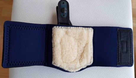 :tanque^: 

Muy buenas, pongo a la venta los dos siguientes artículos:

 :arrow:    Una funda tobillera 01