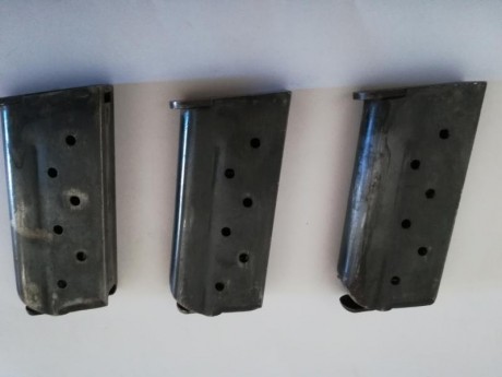 Se venden 3 cargadores de carabina Destroyer del 9 parabellum. Precio 35€ unidad(portes incluidos). 02