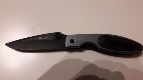 Navaja táctica muela edición armas.es  , nueva con clip para cinto , 8cm de hoja y 10cm de empuñadura 00