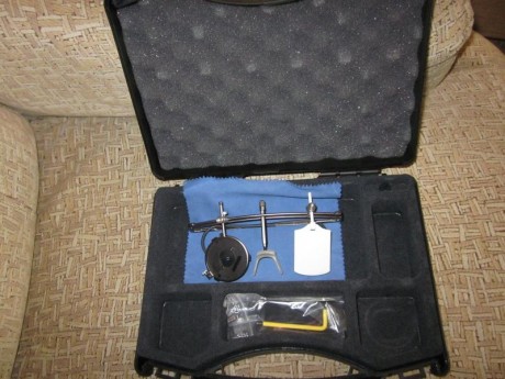 Hola.
Pues vendo estas magnificas gafas para tiro, KNOBLOCK.
Están en perfecto estado, pues han sido utilizadas 00