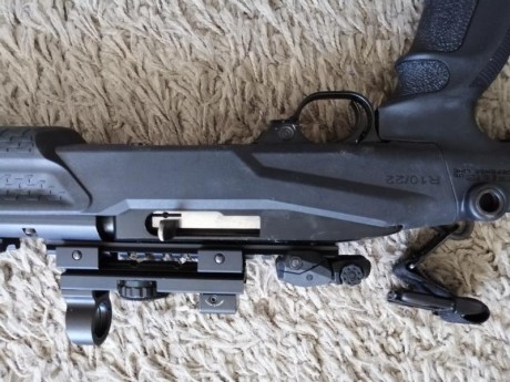 Vendo carabina calibre 22.lr marca Ruger modelo 10/22 y escopeta marca Mossberg modelo 500. Han estado 20