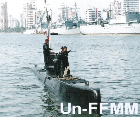 que ventajas (aparte de lo económico) pueden tener estos submarinos?

supongamos que eeuu envía su flota 90