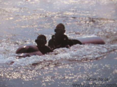 que ventajas (aparte de lo económico) pueden tener estos submarinos?

supongamos que eeuu envía su flota 100