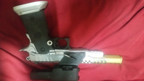 Vendo pistola SPS modelo VISTA STAR (OPEN).calibre 9 Parabellum , como nueva tiene 200 disparos ,esta 00