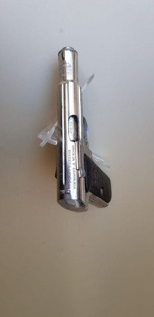 Un variante que solo se hicieron a pedido como los burilados.
calibre 7,65 raro para este modelo 
precio 01
