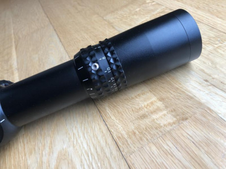 Vendo visor NightForce ATACR 5-25x56 con retícula MOAR.
El visor tiene un año (sólo caza) y está perfecto, 41