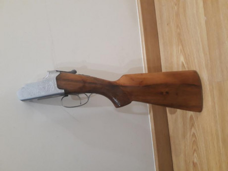 Vendo superpuesta Lanber 12/70  3 y 1 estrellas , en perfecto estado de funcionamiento,  maderas sin un 01