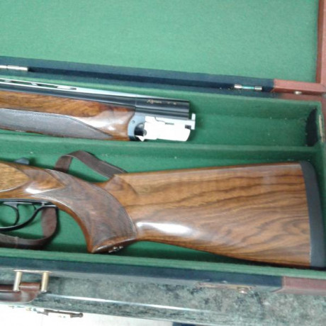 Hola compañeros , con mucho pesar vendo escopeta Kemen T4 , de la serie 110xxx dicen que son las buenas 02