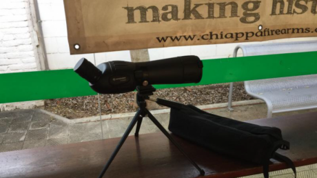 Hola buenos días  por 50 a la venta visor terrestre BRESSER  20. 60x60 con su funda y trípode original 00