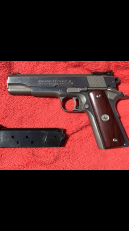 Hola, mi amigo Jacinto vende su Colt Gold Cup , serie 80 calibre 45 ACP, en un muy buen estado. Lleva 00