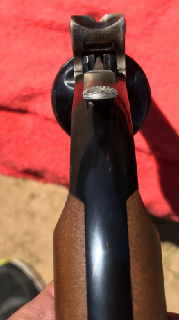 Hola, mi amigo Jacinto vende su flamante revólver Schofield del calibre 45 LC, se puede ver en Valladolid 01