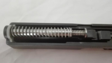 Hola, vendo Glock 17 Gen3. La pistola lleva instalado kit de muelles de competición, desconector de gatillo 01