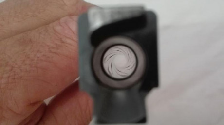 Hola, vendo Glock 17 Gen3. La pistola lleva instalado kit de muelles de competición, desconector de gatillo 10