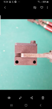 Calibre 45 ojival, con tenaza perfecto estado casi sin uso,85€
Calibre 38/357 semiwacutter, con tenaza, 01