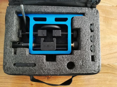 Universal Pistol Rear Sight Tool, traido de Usa, aquí no se vende y usado 2 veces con glock precio 20 00