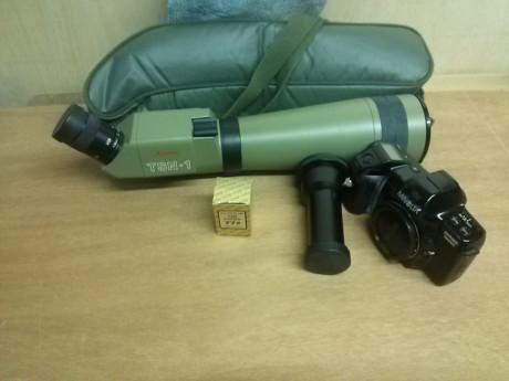 Utilizado en campo de tiro de 300m.
Util para observación y fotografía en la naturaleza.
Dos oculares, 00